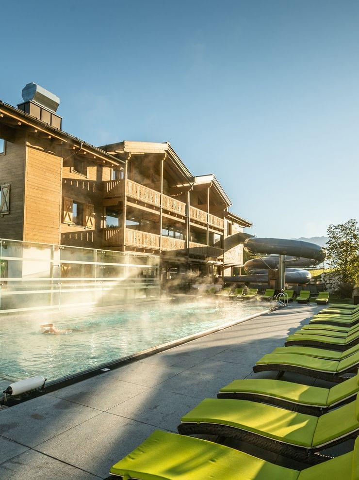 Outdoor pool in the Riederalm Leogang